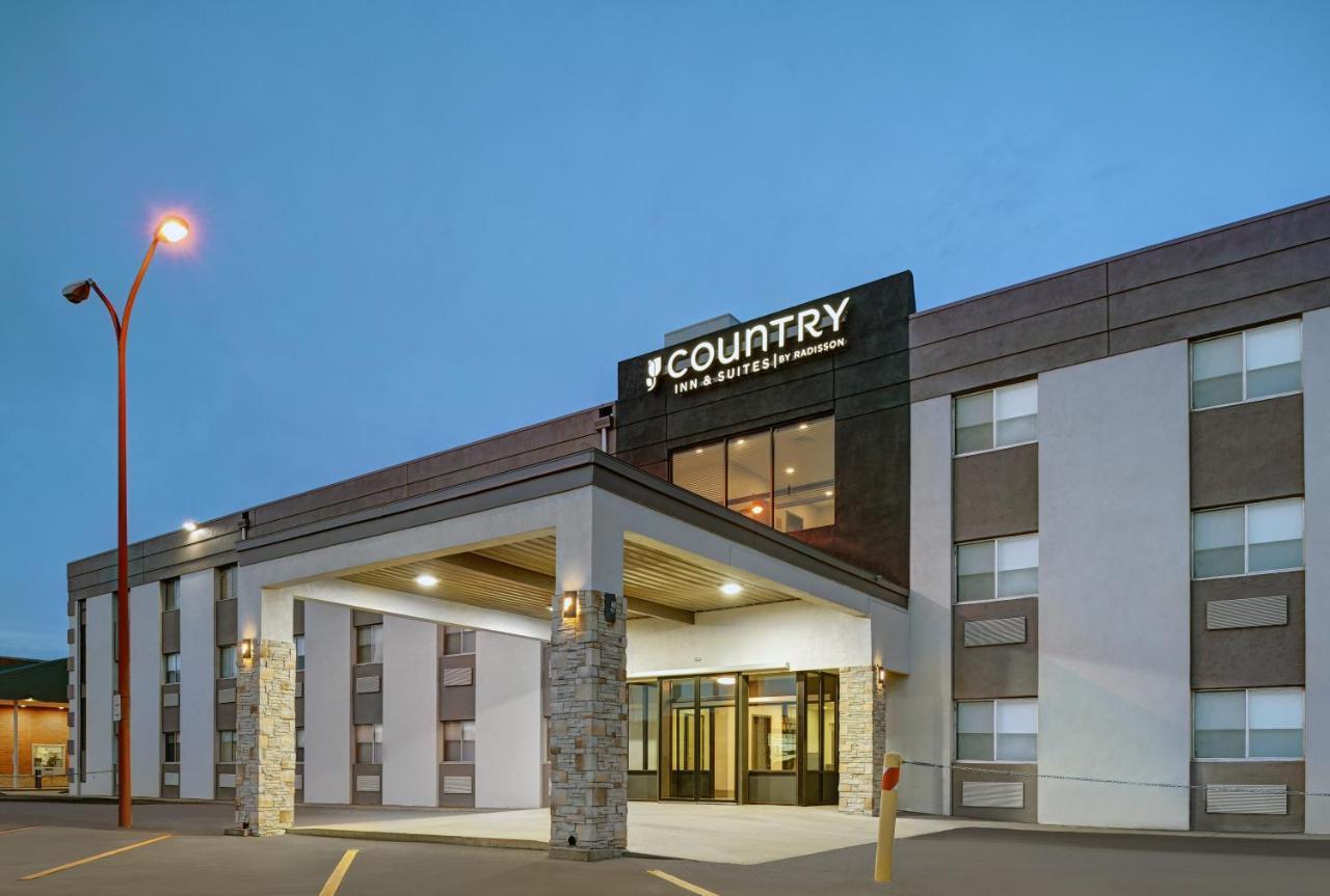 Country Inn & Suites By Radisson, Pierre, Sd Exterior foto
